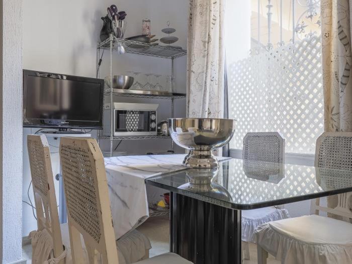 Apartament Rosario 10 Sewilla Zewnętrze zdjęcie